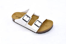Load image into Gallery viewer, Outland 179625 Connecticut Sandals Mens