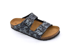Load image into Gallery viewer, Outland 179625 Connecticut Sandals Mens