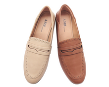 Load image into Gallery viewer, Andi 249115 Womens Loafers
