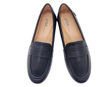 Load image into Gallery viewer, Andi 249116 Womens Loafers
