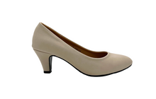 Load image into Gallery viewer, Outland 258106 Coco Heeled Pumps
