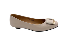 Load image into Gallery viewer, Outland 258108 Ginger Heeled Pumps

