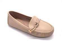 Load image into Gallery viewer, Andi 239531 Loafers Womens
