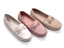 Load image into Gallery viewer, Andi 239537 Loafers Womens
