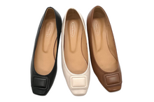 Load image into Gallery viewer, Outland 258107 Doffy Heeled Pumps
