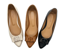 Load image into Gallery viewer, Outland 258109 Lexi Heeled Pumps
