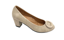 Load image into Gallery viewer, Outland 258115 Oreo Heeled Pumps
