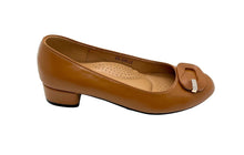 Load image into Gallery viewer, Outland 258112 Nala Heeled Pumps
