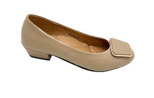 Load image into Gallery viewer, Outland 258111 Loki Heeled Pumps
