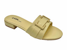 Load image into Gallery viewer, Andi 239325 Sandals Womens
