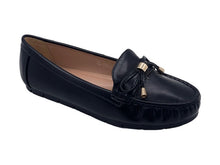 Load image into Gallery viewer, Andi 239306 Loafers Womens
