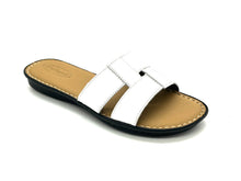 Load image into Gallery viewer, Outland 24208 Chloe Sandals Womens
