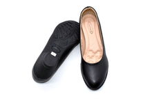 Load image into Gallery viewer, Outland 23325 Hailey Womens Black Shoes
