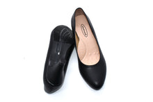Load image into Gallery viewer, Outland 248102 Ember Womens Black Shoes
