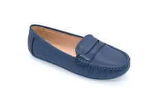 Load image into Gallery viewer, Andi 239301 Loafers Womens

