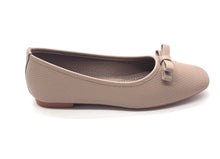 Load image into Gallery viewer, Outland 23306 Genoa Ladies Flat
