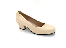 Load image into Gallery viewer, Outland 23317 Salerno Heeled Pumps
