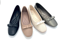 Load image into Gallery viewer, Outland 23306 Genoa Ladies Flat
