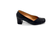 Load image into Gallery viewer, Outland 258121 Eve Heeled Pumps
