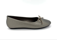 Load image into Gallery viewer, Outland 23305 Forli Ladies Flat
