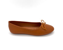 Load image into Gallery viewer, Outland 23305 Forli Ladies Flat
