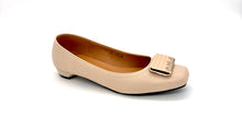 Load image into Gallery viewer, Outland 258128 Salome Heeled Pumps
