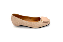 Load image into Gallery viewer, Outland 258123 Joanna Heeled Pumps
