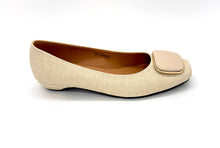 Load image into Gallery viewer, Outland 258123 Joanna Heeled Pumps
