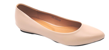 Load image into Gallery viewer, Outland 258105 Dixie Heeled Pumps

