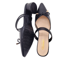 Load image into Gallery viewer, Outland 258208 Pumpkin Heeled Pumps
