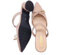 Load image into Gallery viewer, Outland 258208 Pumpkin Heeled Pumps
