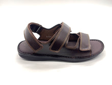 Load image into Gallery viewer, Outland 26105 Oliver Sandals Mens
