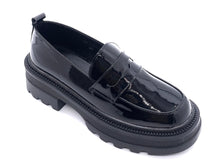 Load image into Gallery viewer, Outland 248301 COLLINS Womens Black Shoes
