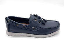 Load image into Gallery viewer, Outland 23701 Bern Topsider Mens
