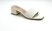 Load image into Gallery viewer, Andi 259109 Ladies Heeled
