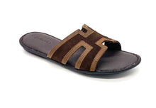 Load image into Gallery viewer, Outland 25203 Charlothe Sandals Womens
