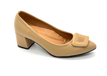 Load image into Gallery viewer, Outland 258135 Honey Heeled Pumps

