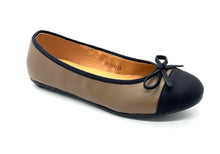 Load image into Gallery viewer, Outland 258139 Roxy Ballerinas Women
