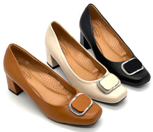 Load image into Gallery viewer, Outland 258113 Nami Heeled Pumps

