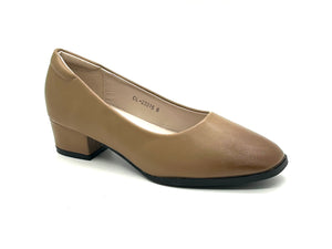 Outland 23315 Ravenna Heeled Pumps