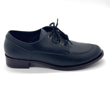 Load image into Gallery viewer, Outland 258301 Skye Women Loafers

