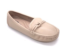 Load image into Gallery viewer, Andi 239535 Loafers Womens
