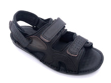 Load image into Gallery viewer, Outland 19106 Mason Sandals Mens
