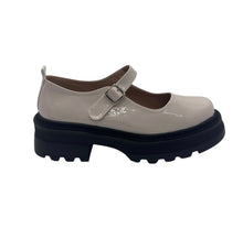 Load image into Gallery viewer, Outland 258306 Twinkle Platform Ladies
