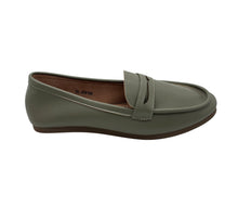 Load image into Gallery viewer, Andi 259188 Ladies Loafers
