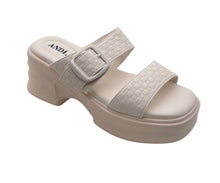 Load image into Gallery viewer, Andi 259571 Ladies Sandal
