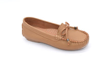 Load image into Gallery viewer, Outland 17808 Rafa Loafers Womens
