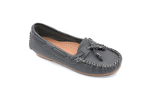 Load image into Gallery viewer, Outland 17807 Pedrine Loafers Womens
