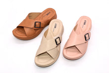 Load image into Gallery viewer, Andi 229312 Womens Sandals
