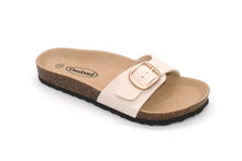 Load image into Gallery viewer, Outland 21603 Evergreen Sandals Womens
